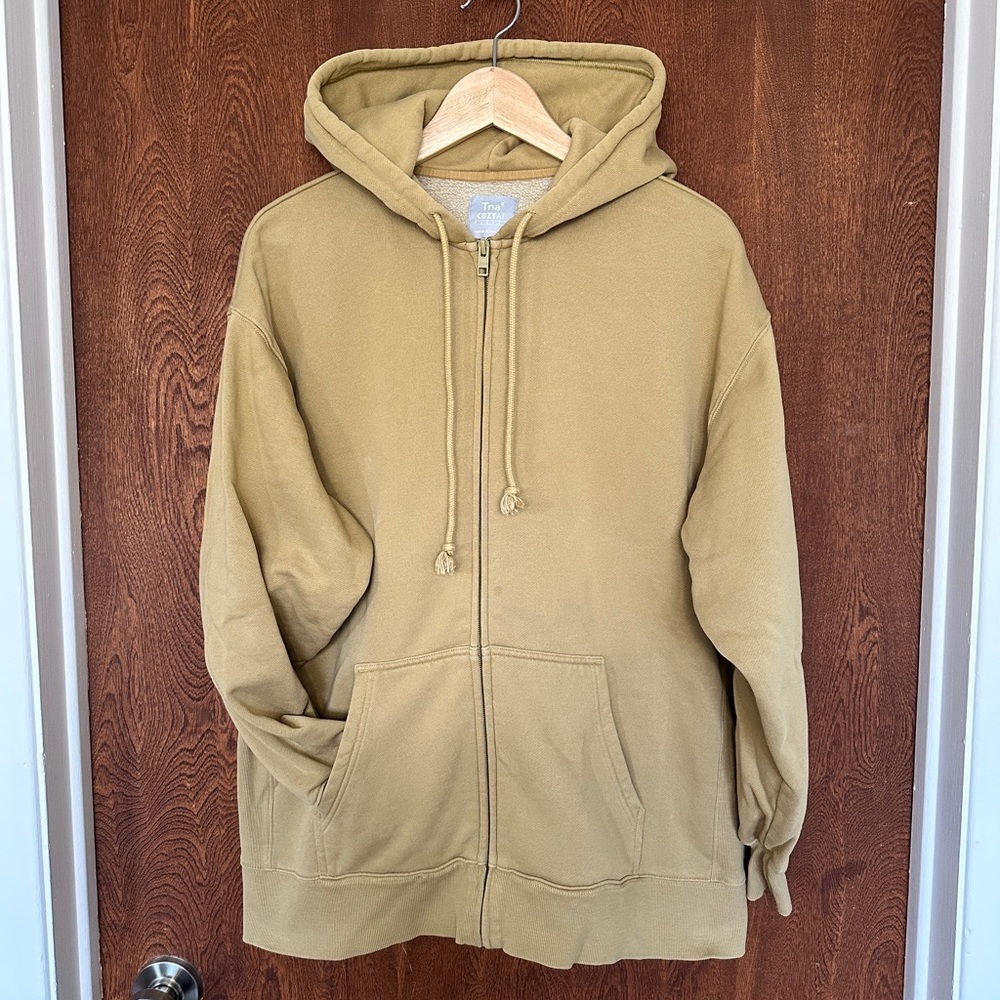 Aritzia TNA Cozy AF Boyfriend Zip up Hoodie Sweatshirt